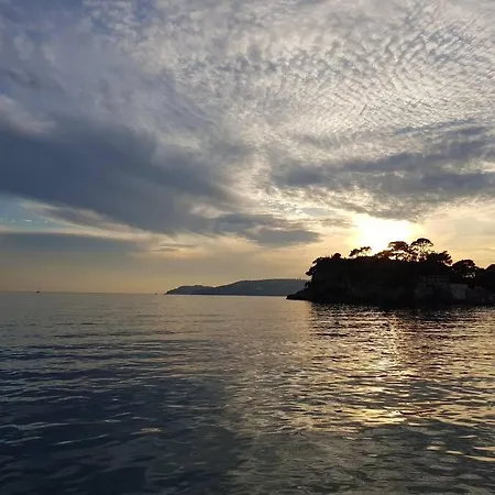 Contemporaine F5 Cote Azur Calme