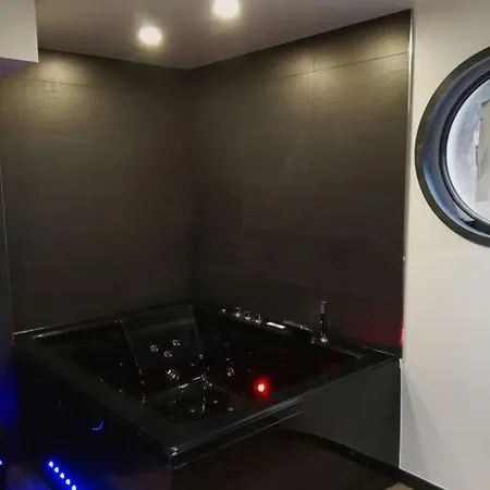 Contemporaine F5 Cote Azur Calme