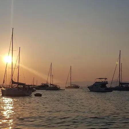 Contemporaine F5 Cote Azur Calme Ollioules